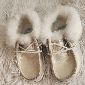 HEYDUDE Toddlers' Wendy Metallic Shine Boots